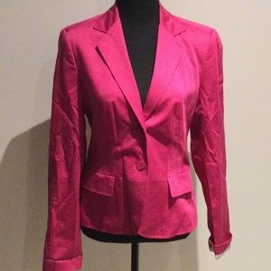 Fuschia blazer by Hugo Boss